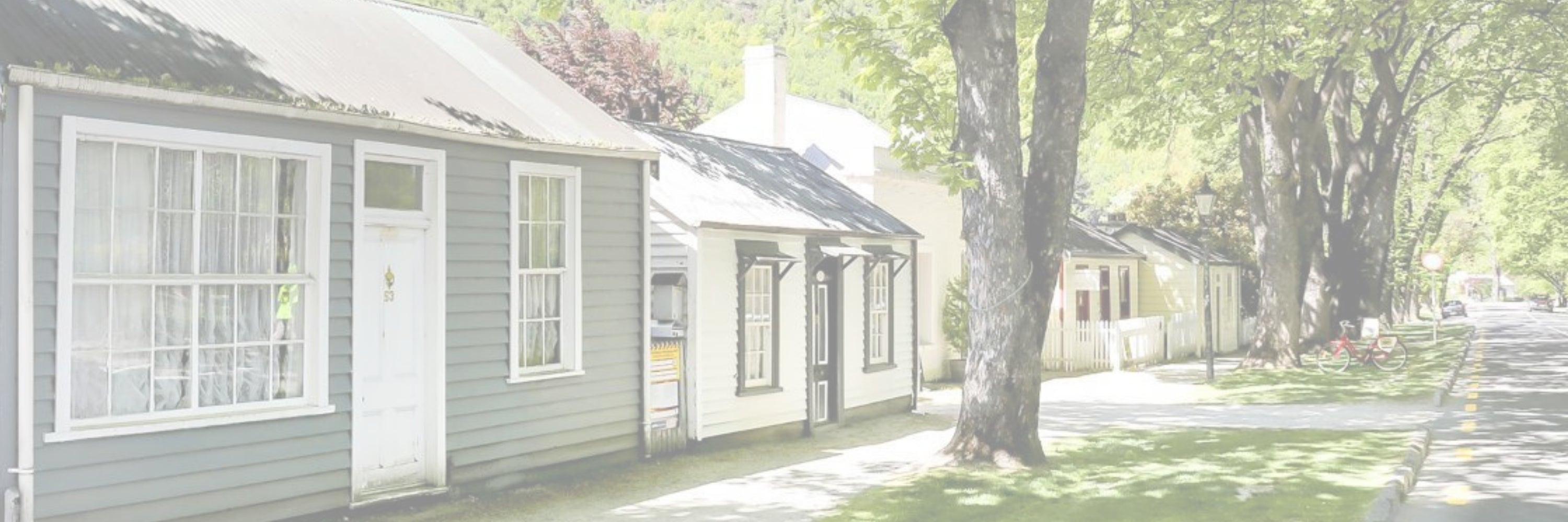 ARROWTOWN